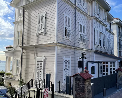 Sakla Beni-Dizi Dekorasyon